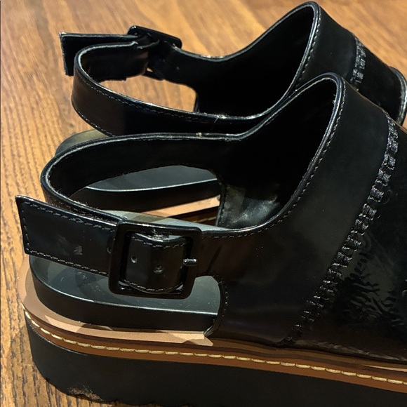 Zara Black and Brown Women's Sandals - Picture 4 of 9